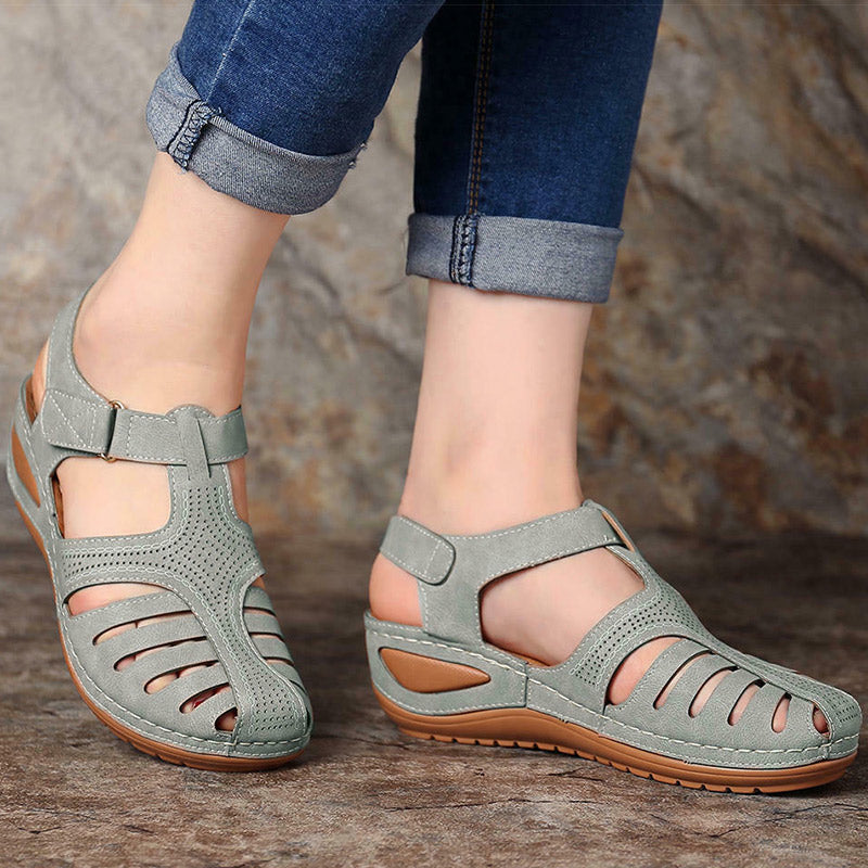 Kynera Orthopedic Sandal