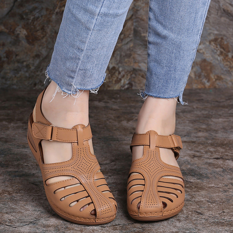Kynera Orthopedic Sandal