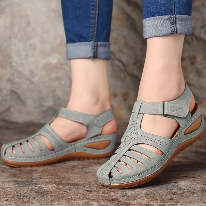 Kynera Orthopedic Sandal