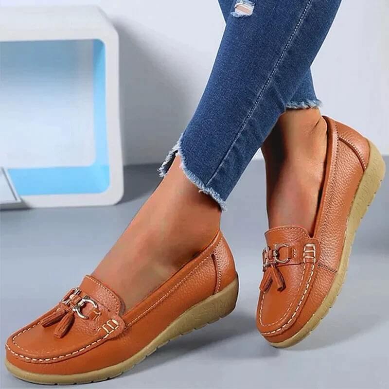 UrbanEase Orthopedic Leather Moccasin
