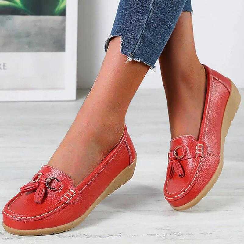 UrbanEase Orthopedic Leather Moccasin